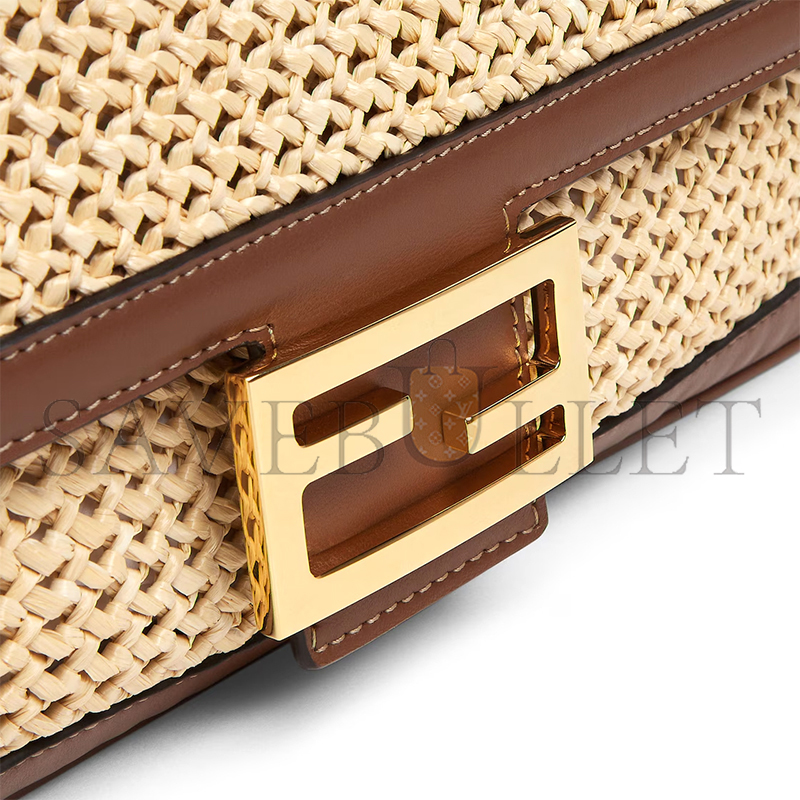 FENDI BAGUETTE BAG 8BR600AOVOF1PII (27*15*6cm) FENDI BAGUETTE BAG 8BR600AOVOF1PII (27*15*6cm)